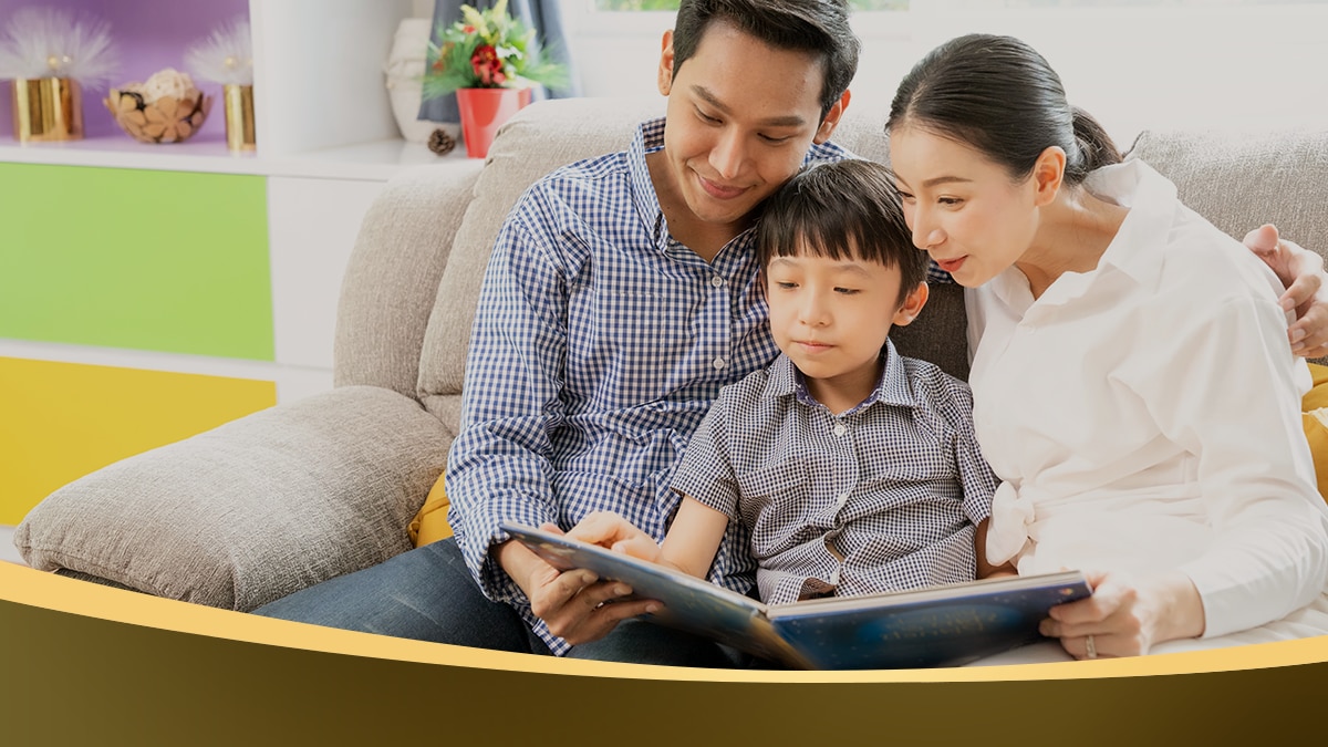 Cùng trẻ đọc sách từ sớm chính là cách dạy con thông minh của các bà mẹ thông thái
